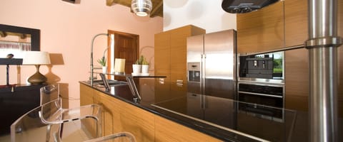 Exclusive Villa, 3 Bedrooms | Private kitchen | Full-size fridge, microwave, oven, stovetop