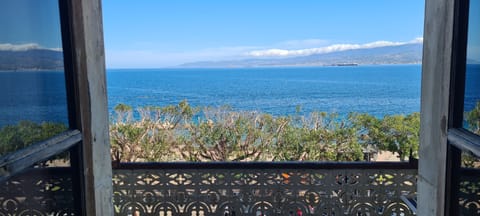 Triple Room, Sea View Private External Bathroom | 1 bedroom, Frette Italian sheets, premium bedding, down comforters
