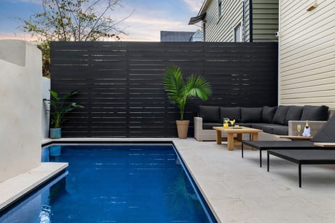 Private Pool | Only 1 Block to King | Sundance