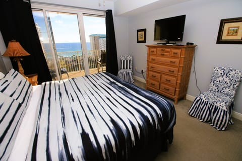 Beautiful beach and gulf views from the master