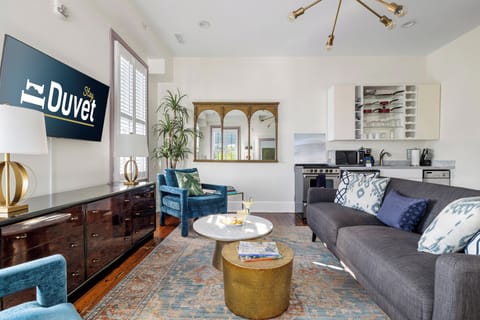 Charm and Convenience | Vieux Carre