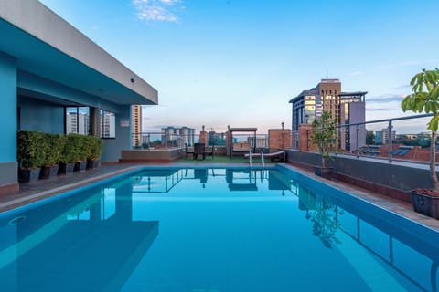 Rooftop pool