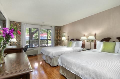 In-room safe, iron/ironing board, free WiFi, bed sheets