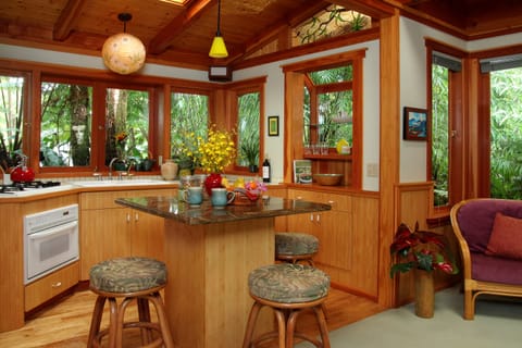 Bamboo Guest House  | Private kitchen | Fridge, coffee/tea maker, electric kettle, toaster