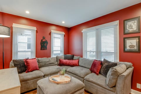 Comfortable sectional seating for the whole group