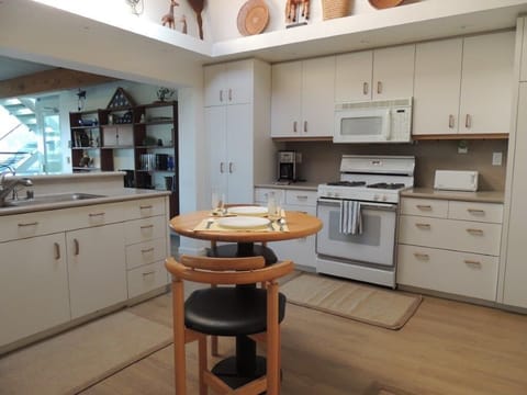 Kitchen with all modern amenities