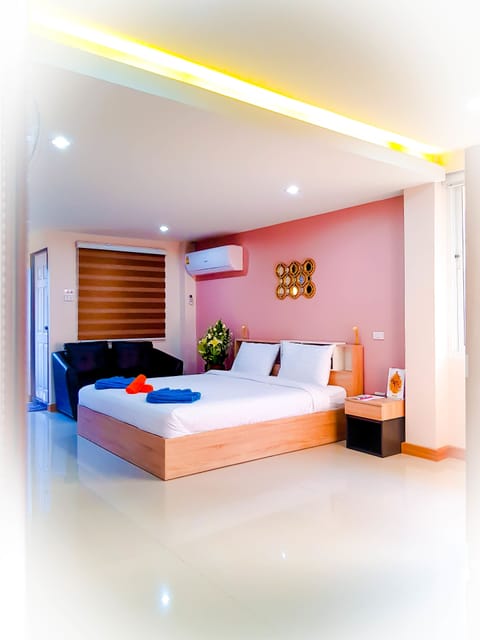 Premium Suite, 1 King Bed, Kitchenette, City View | View from room