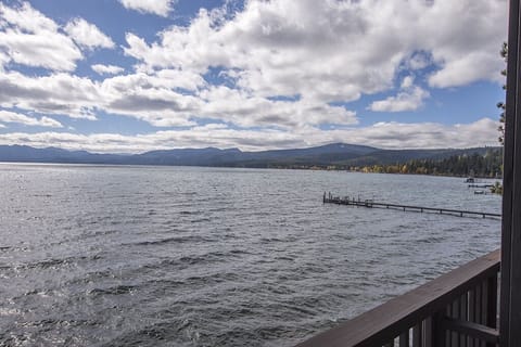 Star Harbor 13 Bedroom 2 Lakefront Upstairs Deck View