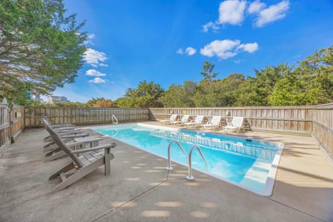 Surf or Sound Realty - 753 - Longview - Pool Area -4