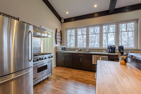 High-end Stainless Steel Kitchen Appliances