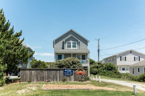 SN39: Crab Cottage | Front Exterior