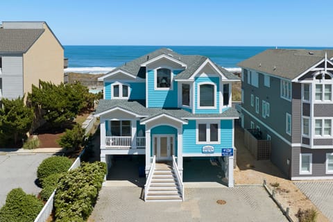 JR12: Carolina Dream | Front Exterior