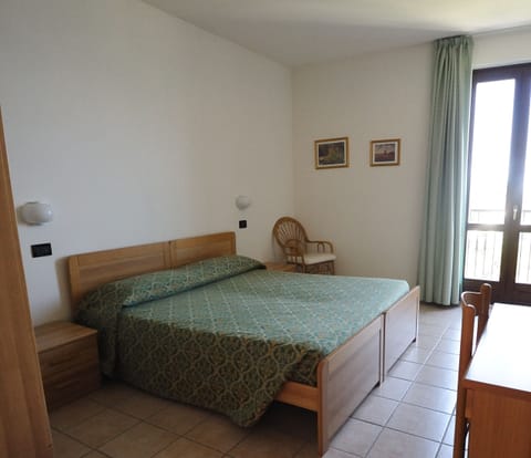 Standard Double Room, Balcony, Lake View | In-room safe, desk, free WiFi, bed sheets