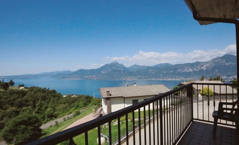 Standard Double Room, Balcony, Lake View | In-room safe, desk, free WiFi, bed sheets