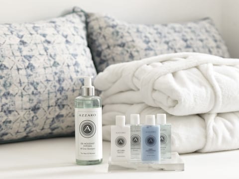 Minibar, in-room safe, soundproofing, iron/ironing board