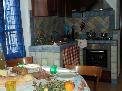 Family Apartment, 2 Bedrooms, City View (Filare) | Private kitchen | Fridge, oven, stovetop, electric kettle