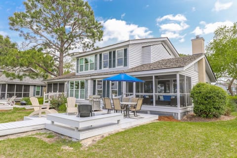 23 Lands End - Exterior