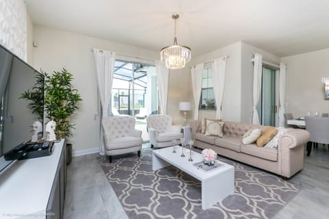 1581SandbaggerDrive-7