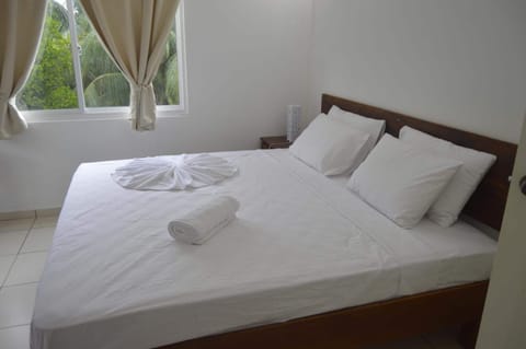 In-room safe, desk, iron/ironing board, cribs (free)