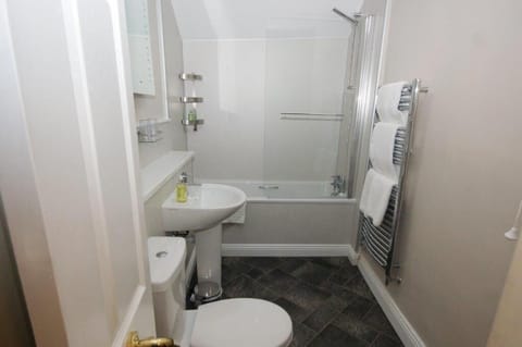 Shower, free toiletries, hair dryer, bathrobes