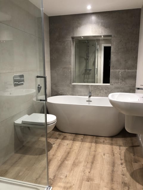Superior Double Room, Ensuite | Bathroom
