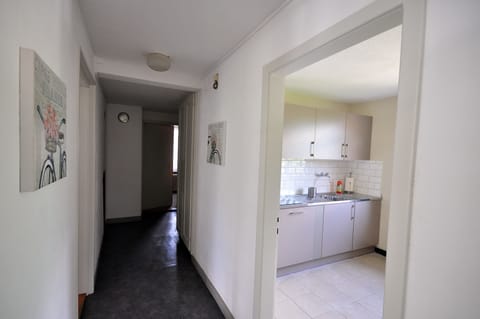 Hallway to first floor apartment