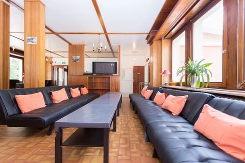 Superior Cottage | Living area