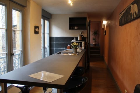 Cottage (Voyelle) | Private kitchen | Fridge