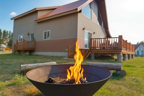 Firepit to cabin view