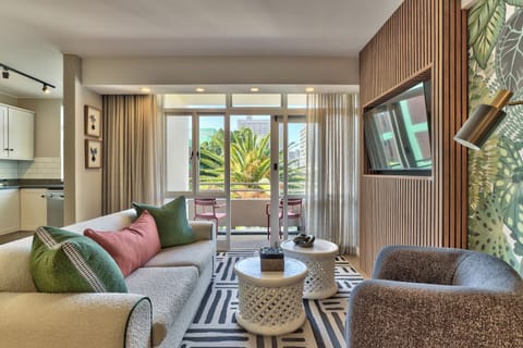 City Apartment, 1 King Bed with Sofa bed, Accessible | Living area | Flat-screen TV