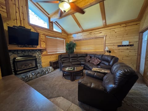 Family Cabin, Multiple Beds, Non Smoking (114) | Living area | Flat-screen TV