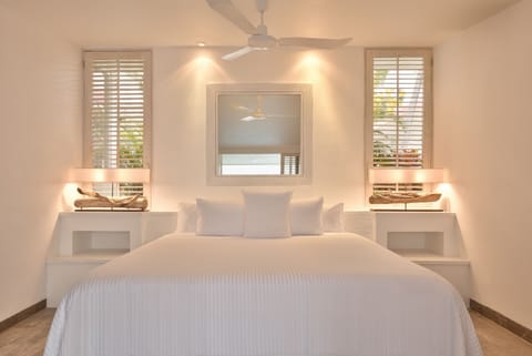 Minibar, in-room safe, iron/ironing board, free WiFi