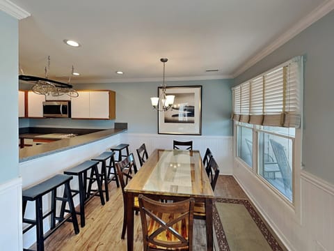 Breakfast Bar Seating and Dining Room