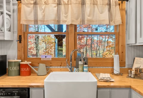 Cook a Meal and Enjoy the Sunshine!