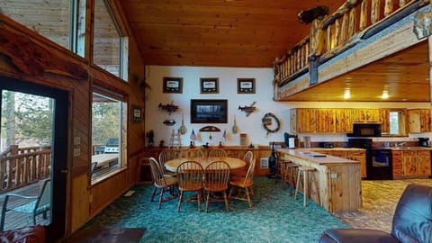 Seating for up to 6 people at the dining room table.