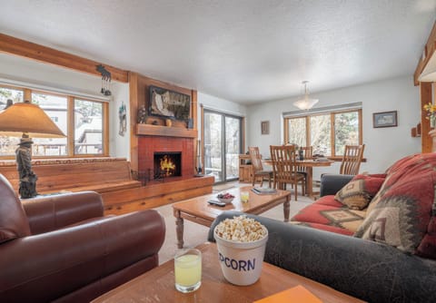 Living Room with Fireplace and Window Bed