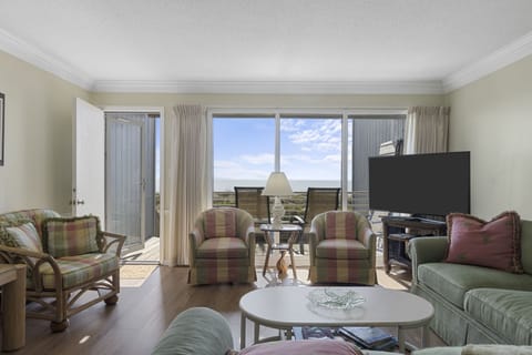 Oceanfront Living Area