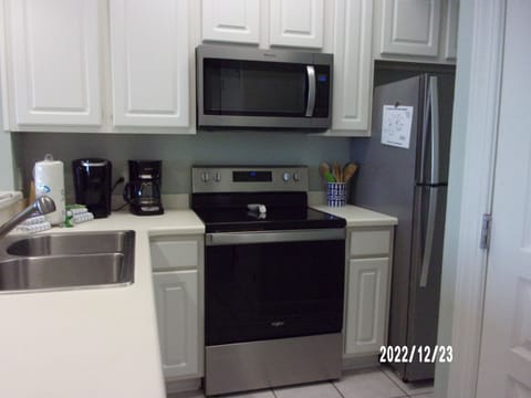Keurig coffee maker and a regular 12 cup coffee pot in the Kitchen. 