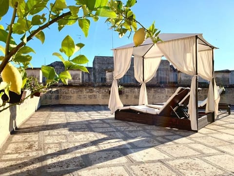 Sundeck