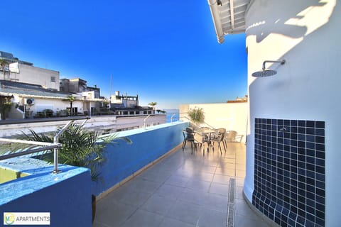 Apartment | Terrace/patio