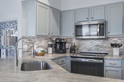 kitchen at crystal view