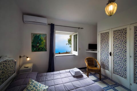 Superior Room, Sea View | Premium bedding, down comforters, Select Comfort beds, minibar