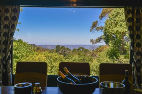 Luxury Cottage, 3 Bedrooms | Balcony view