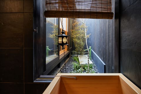Traditional House with Semi-open-air-bath | Bathroom | Combined shower/tub, free toiletries, hair dryer, slippers