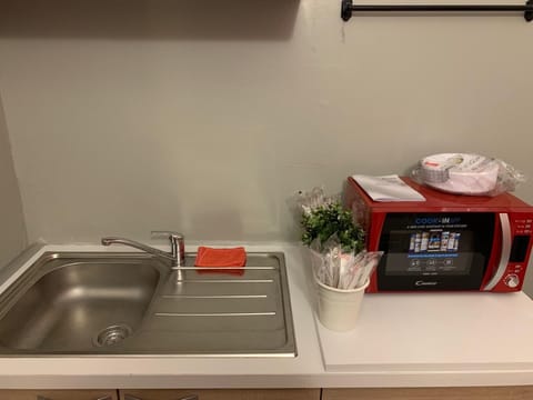 Standard Quadruple Room (Tulipano) | Egyptian cotton sheets, premium bedding, down comforters