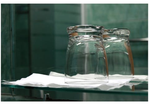 Basic Single Room, 1 Bedroom, Non Smoking, City View | Bathroom | Shower, rainfall showerhead, free toiletries, hair dryer