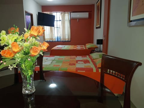 Twin Room | In-room safe, rollaway beds (surcharge), WiFi (free), bed sheets