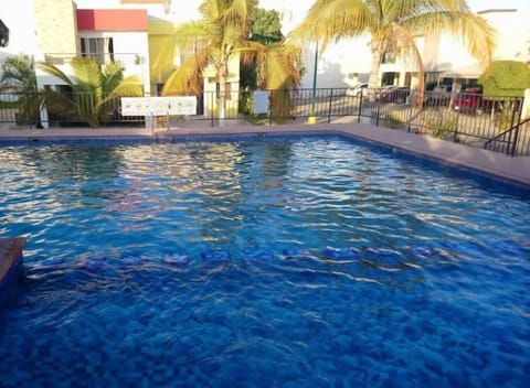 Family Condo, 2 Bedrooms | City view