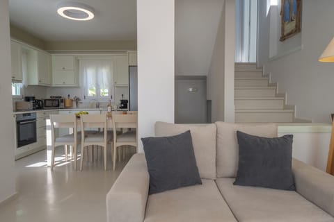 Villa, 4 Bedrooms, Sea View | 3 bedrooms, laptop workspace, iron/ironing board, free cribs/infant beds