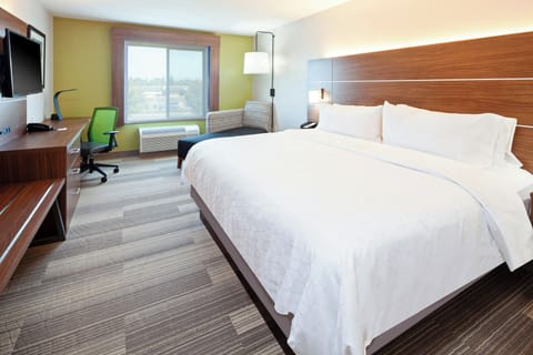In-room safe, desk, iron/ironing board, WiFi (free)